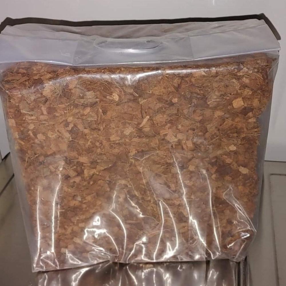 100% Natural coconut husk bale